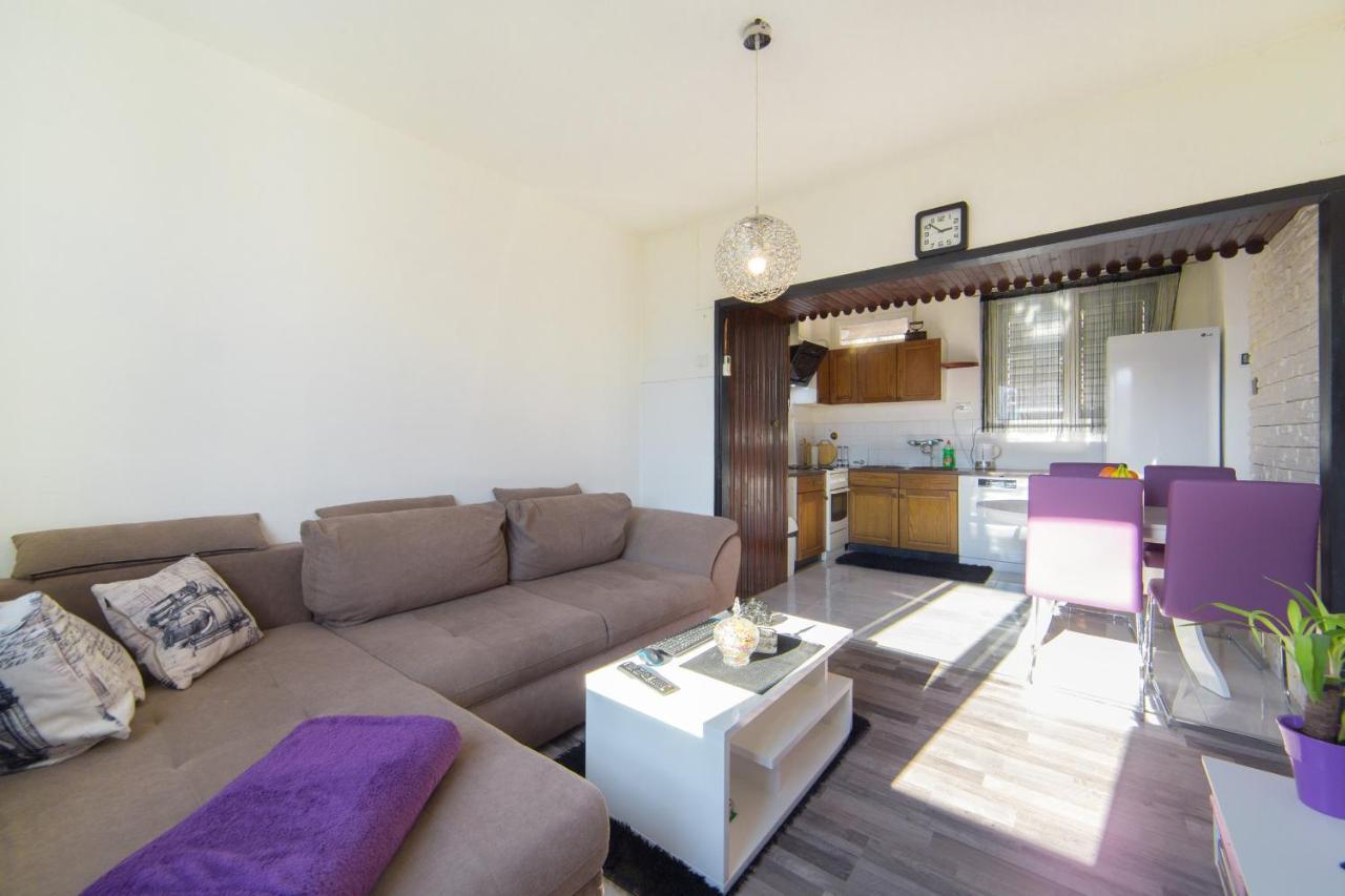 Apartment Caluna Подгора Экстерьер фото